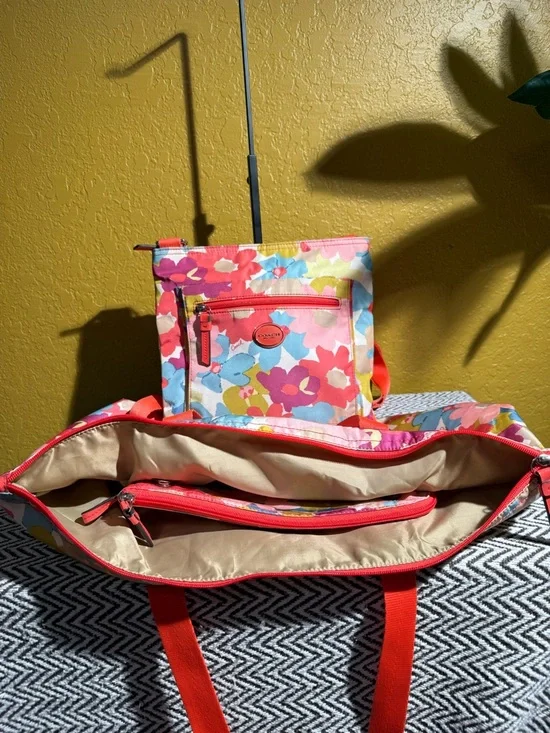 Coach 3pc Getaway Floral Travel Set Weekender Pouch & Crossbody - Picture 3 of 16